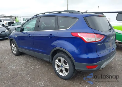 2013 Ford Escape Se z USA, uszkodzony, nr VIN 1FMCU9GX1DUD83174